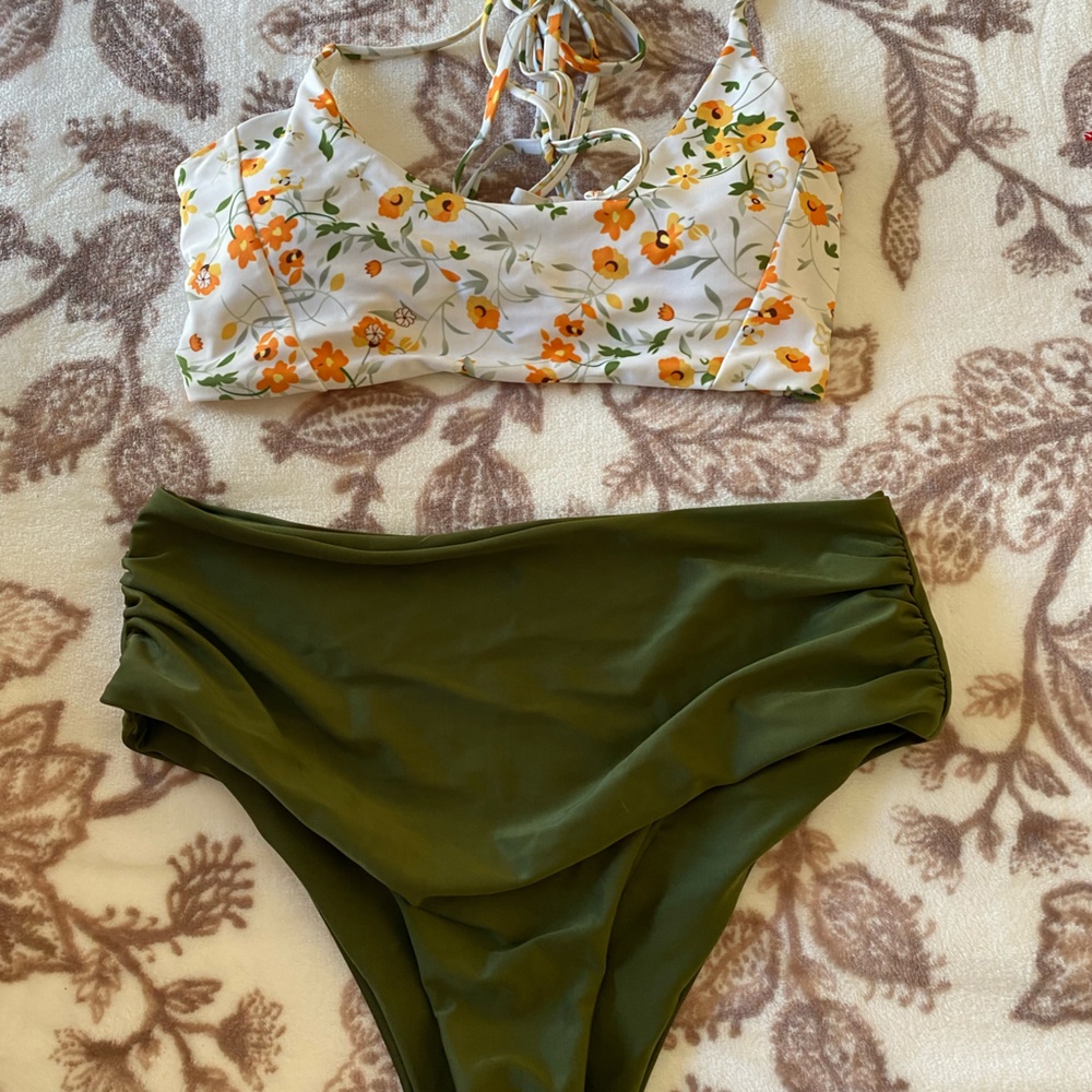 Size Large SHEIN Maternity Bikini